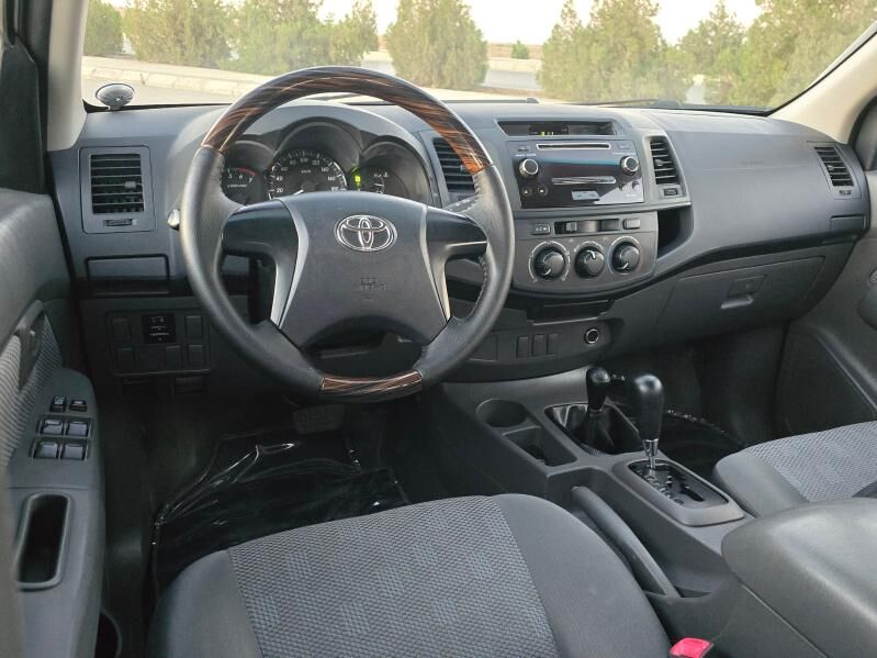 Toyota Hilux 2015 - 428 000 TMT - Ашхабад - img 5