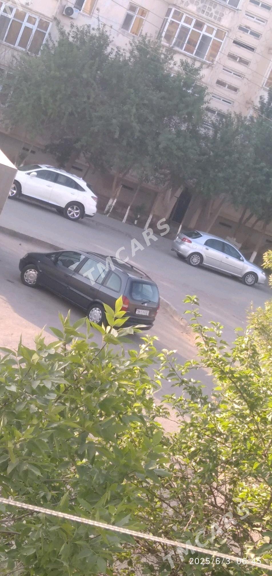 Opel Zafira 1999 - 70 000 TMT - Daşoguz - img 4
