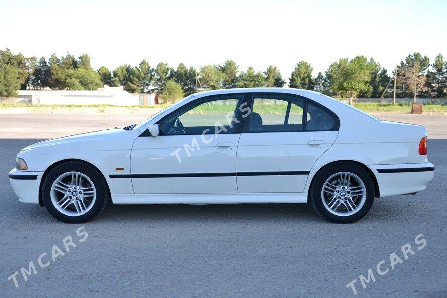 BMW E39 1998 - 110 000 TMT - Mary - img 4