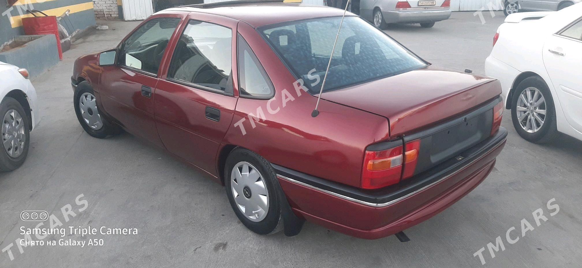 Opel Vectra 1995 - 35 000 TMT - Мары - img 3