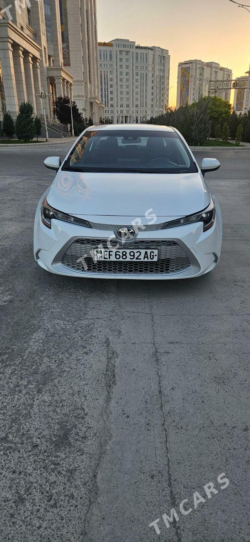 Toyota Corolla 2021 - 235 000 TMT - Кëши - img 2