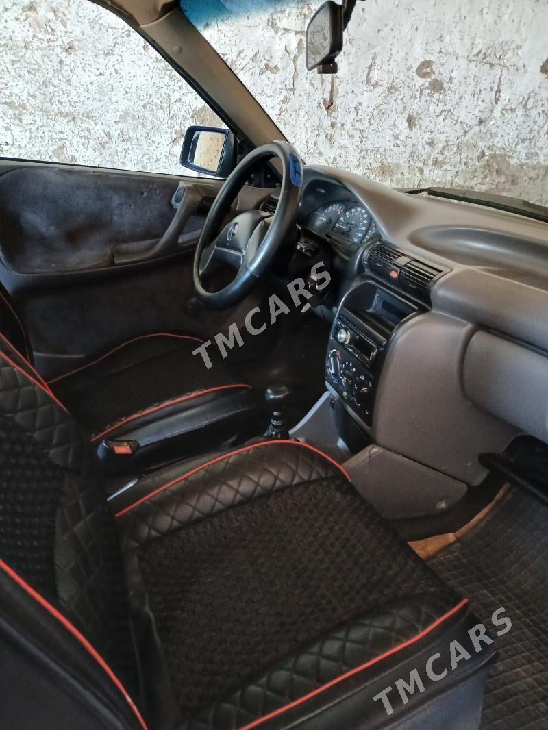 Opel Astra 1993 - 32 000 TMT - Губадаг - img 3