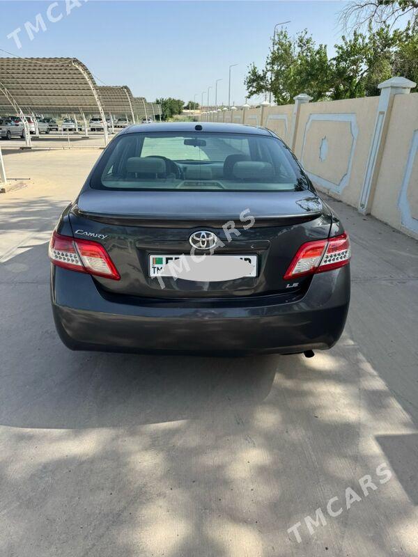 Toyota Camry 2010 - 165 000 TMT - Мары - img 4
