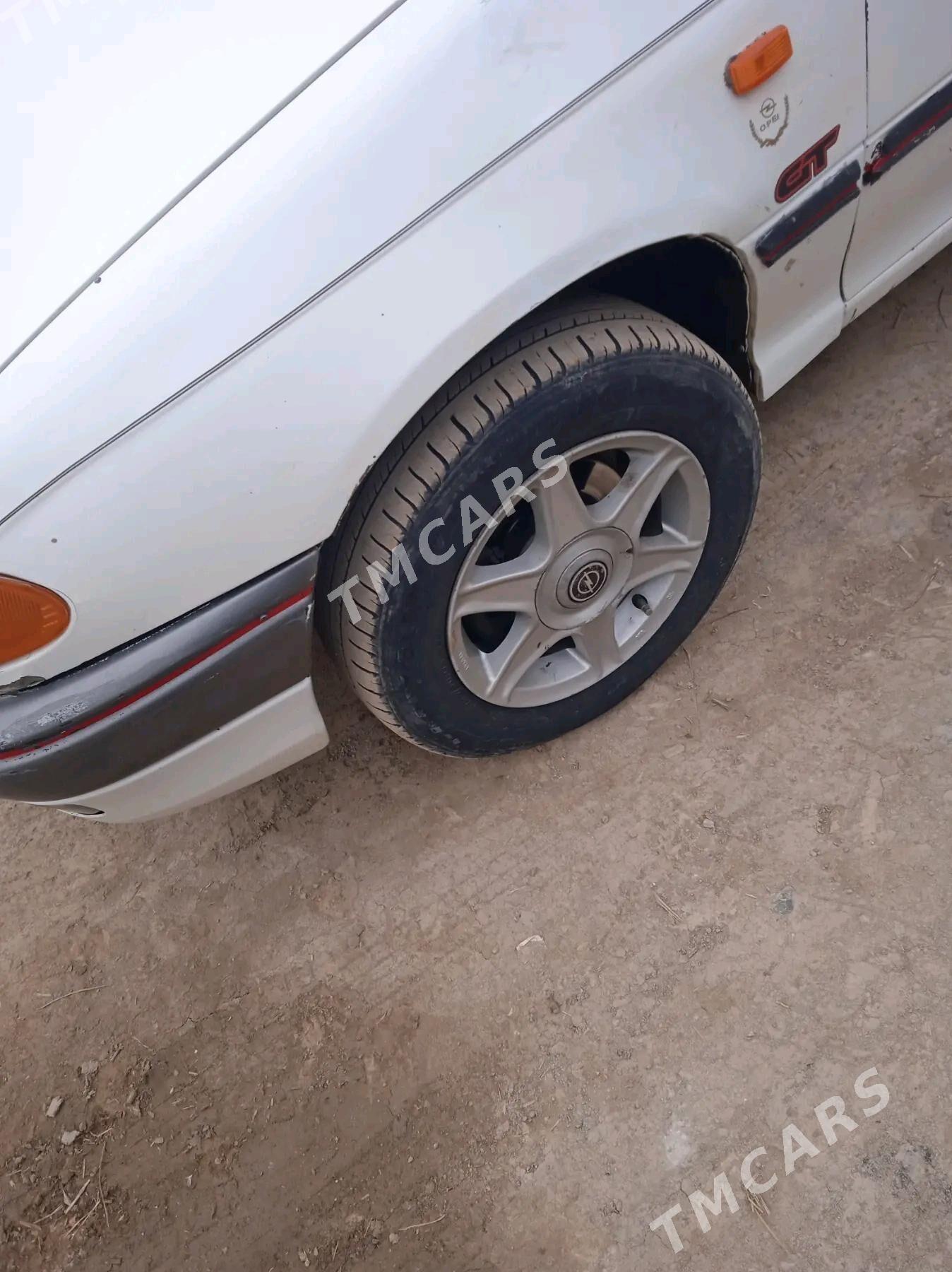 Opel Astra 1993 - 32 000 TMT - Boldumsaz - img 5