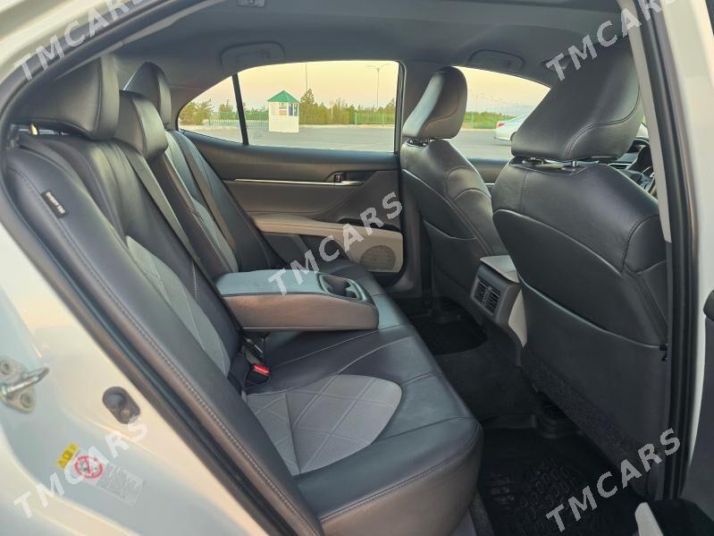 Toyota Camry 2018 - 295 000 TMT - Aşgabat - img 2