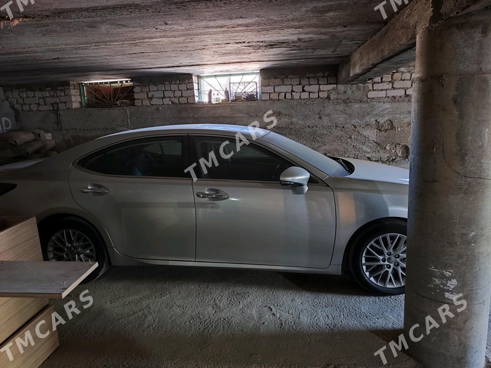 Lexus ES 350 2016 - 390 000 TMT - Änew - img 3