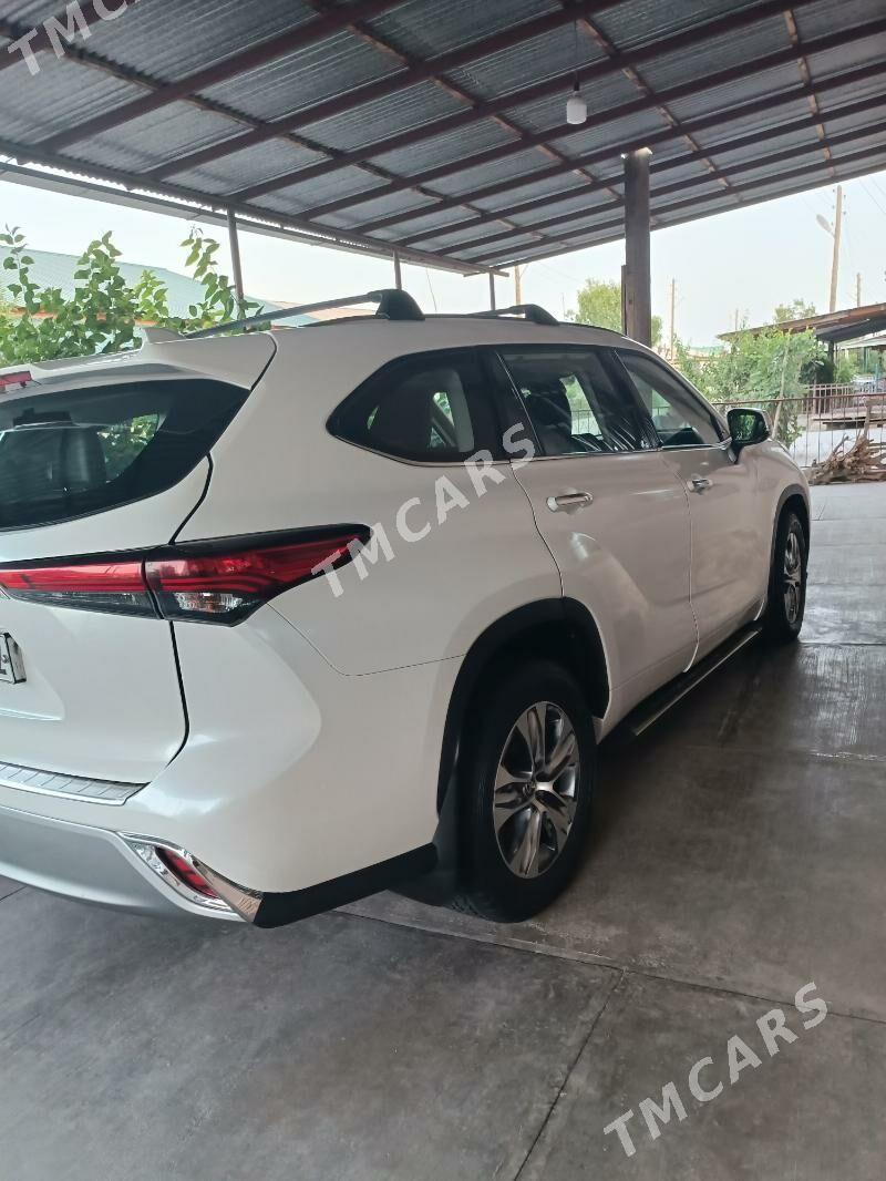 Toyota Highlander 2021 - 560 000 TMT - Дашогуз - img 3