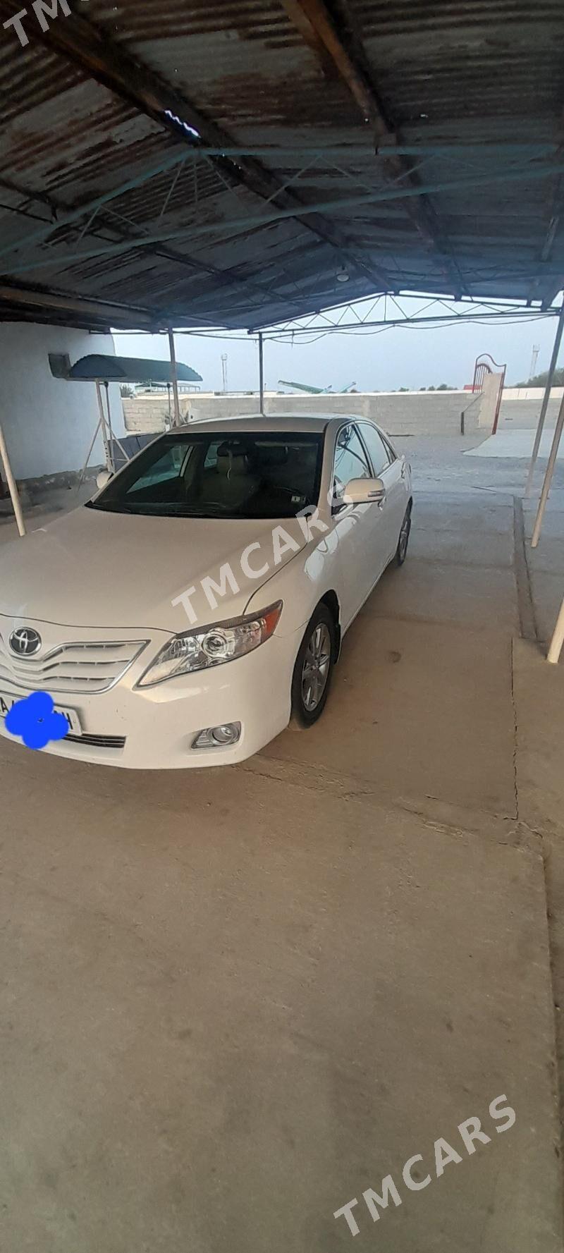 Toyota Camry 2010 - 175 000 TMT - Бахарден - img 2