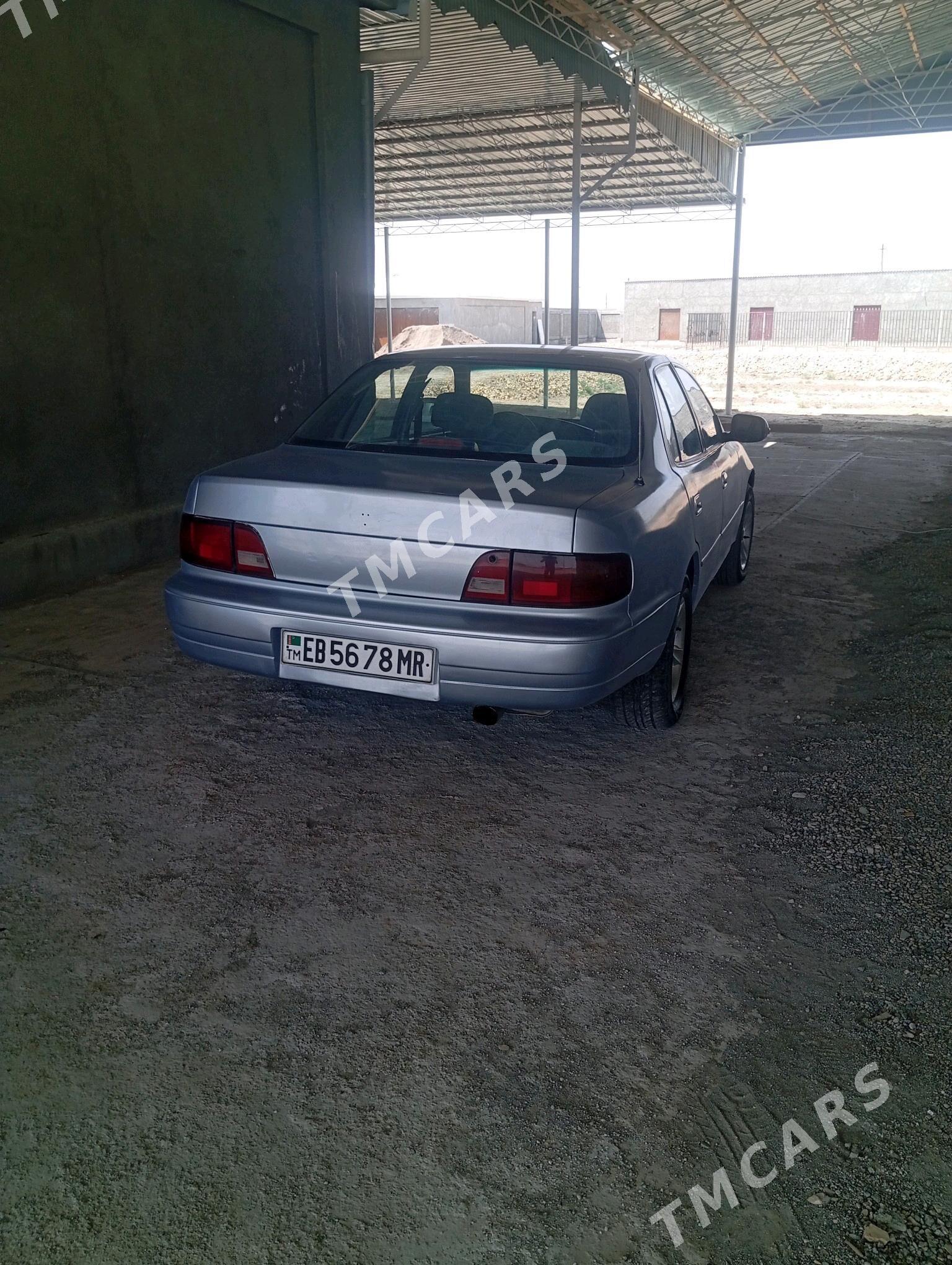 Toyota Camry 1996 - 47 000 TMT - Мары - img 2
