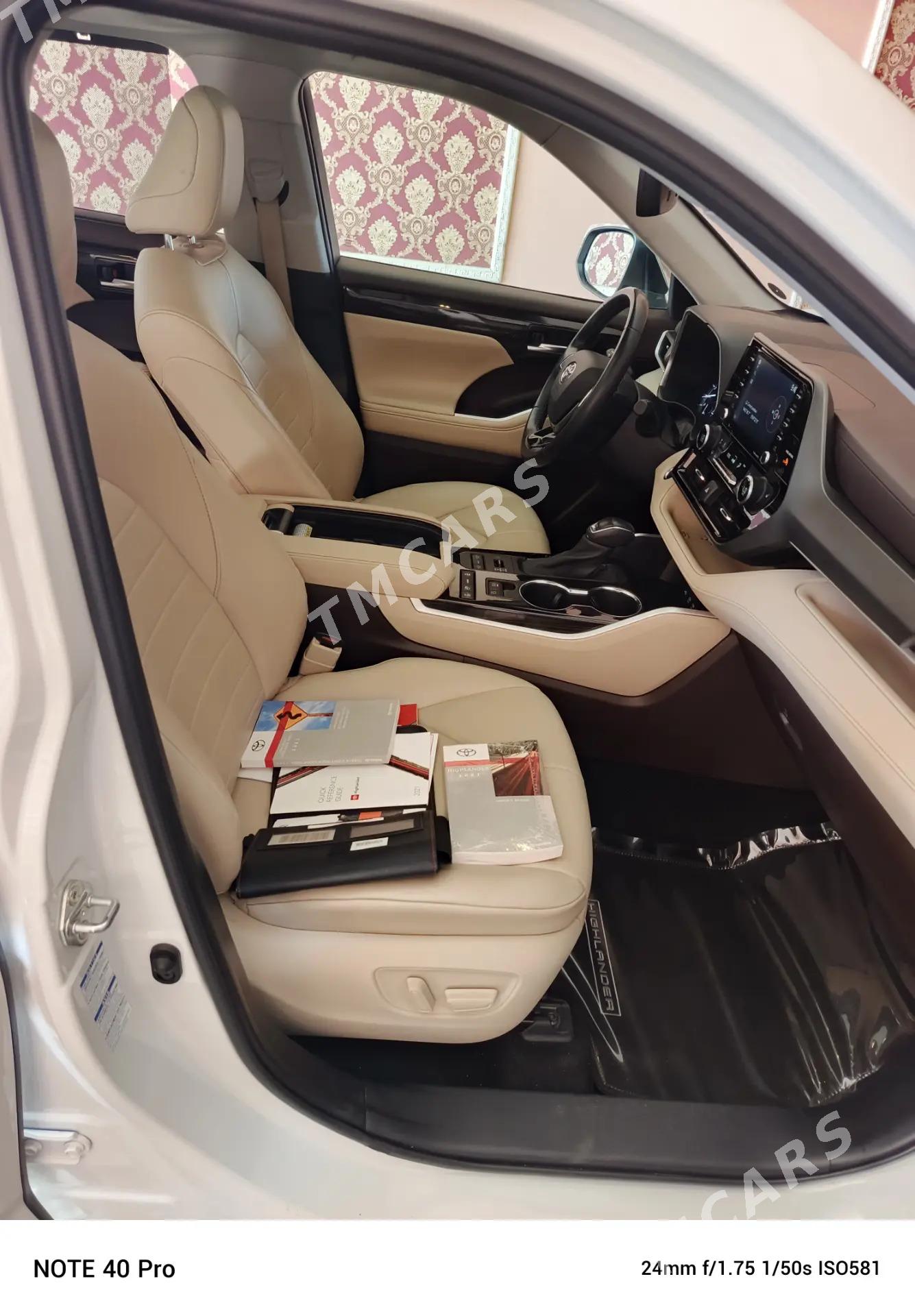 Toyota Highlander 2021 - 620 000 TMT - Кёнеургенч - img 3