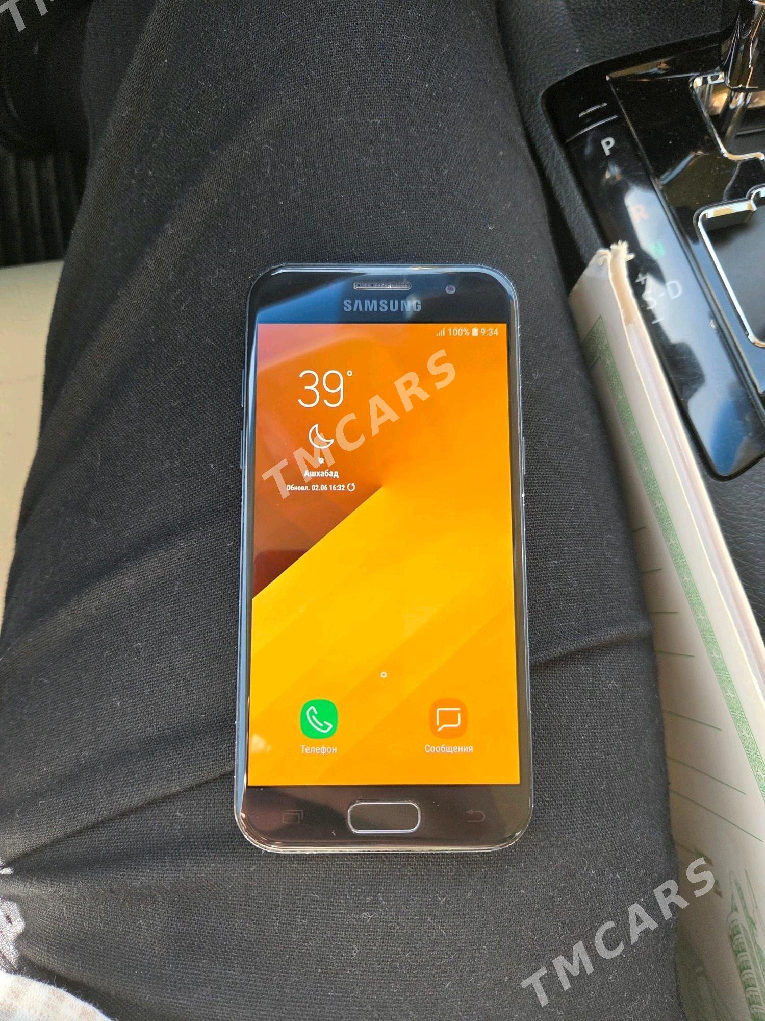 samsung a3 17 - Ашхабад - img 2