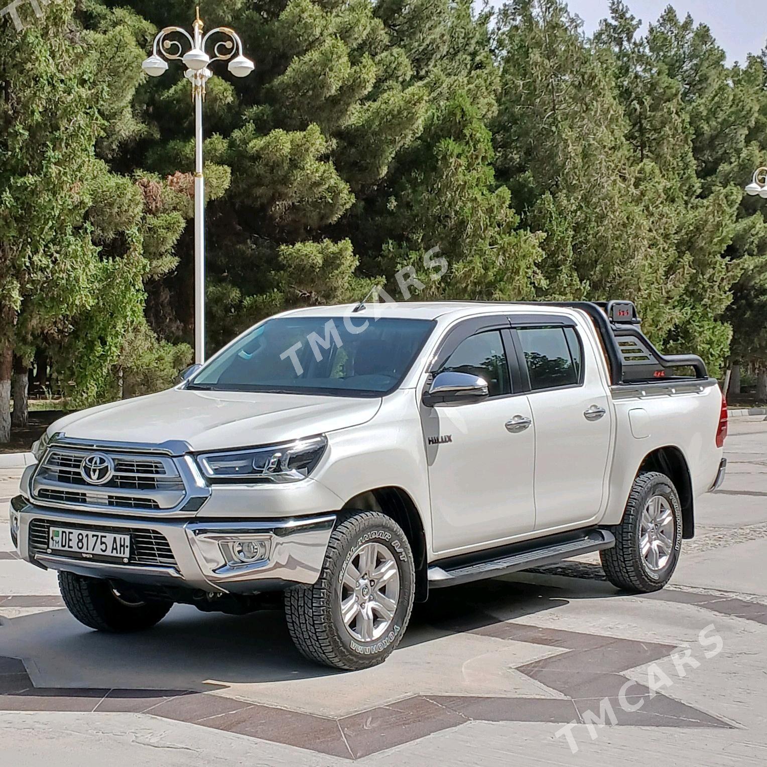 Toyota Hilux 2021 - 515 000 TMT - Гёкдепе - img 2