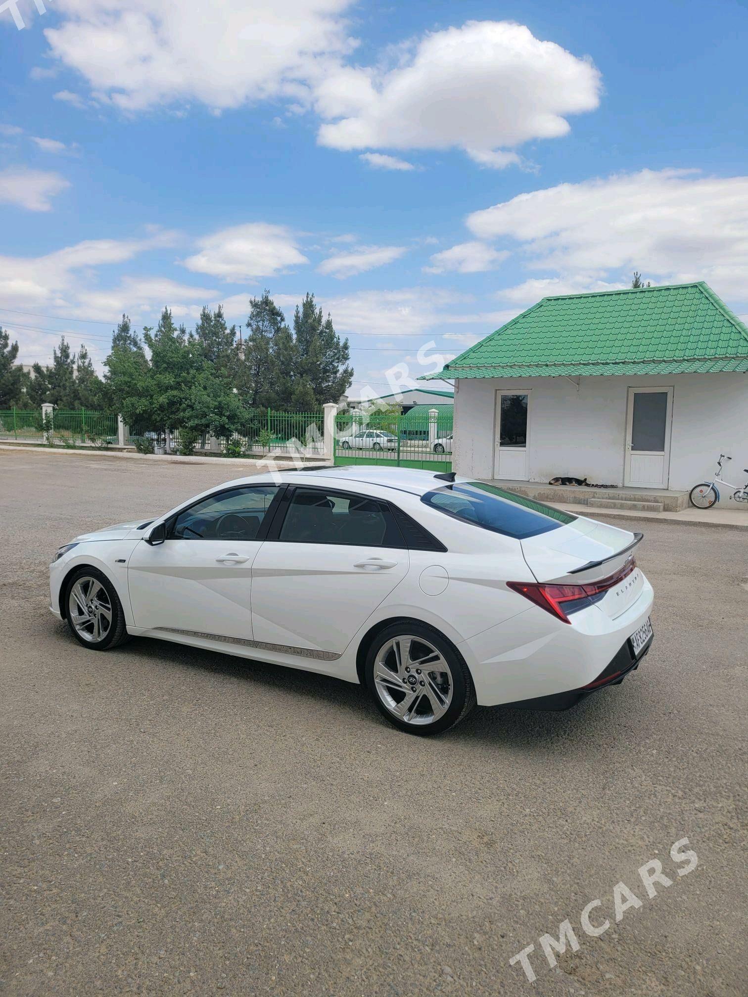 Hyundai Elantra 2023 - 258 000 TMT - Aşgabat - img 10