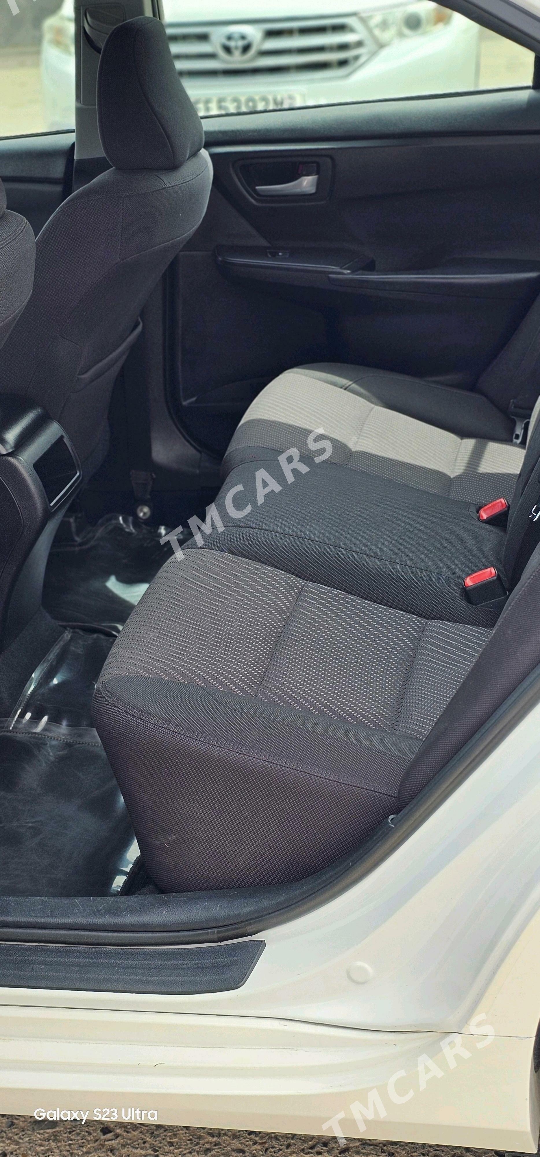 Toyota Camry 2016 - 235 000 TMT - Мары - img 9
