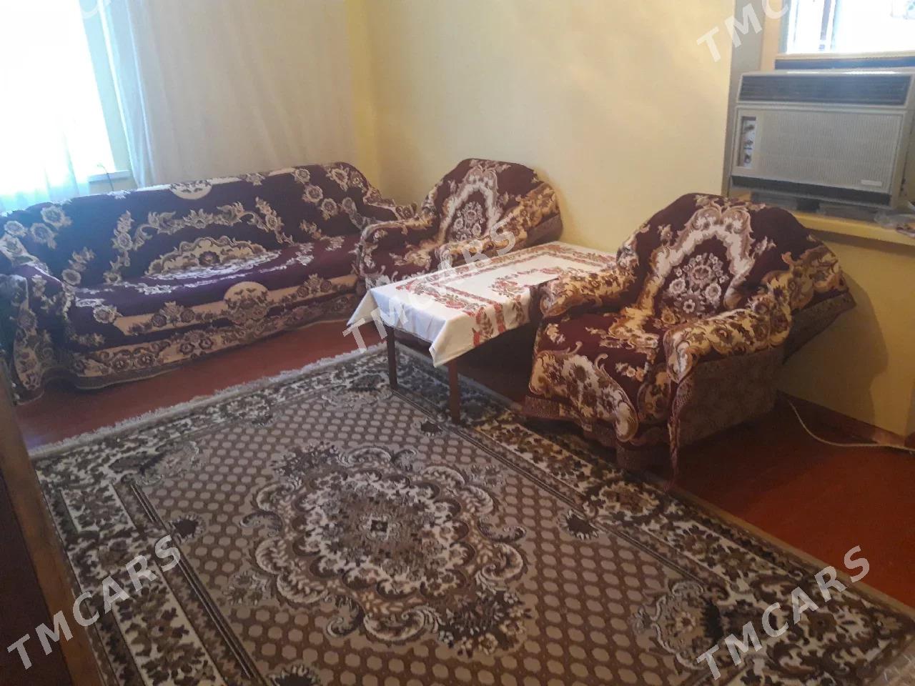 диван и кресла - Çärjew - img 2