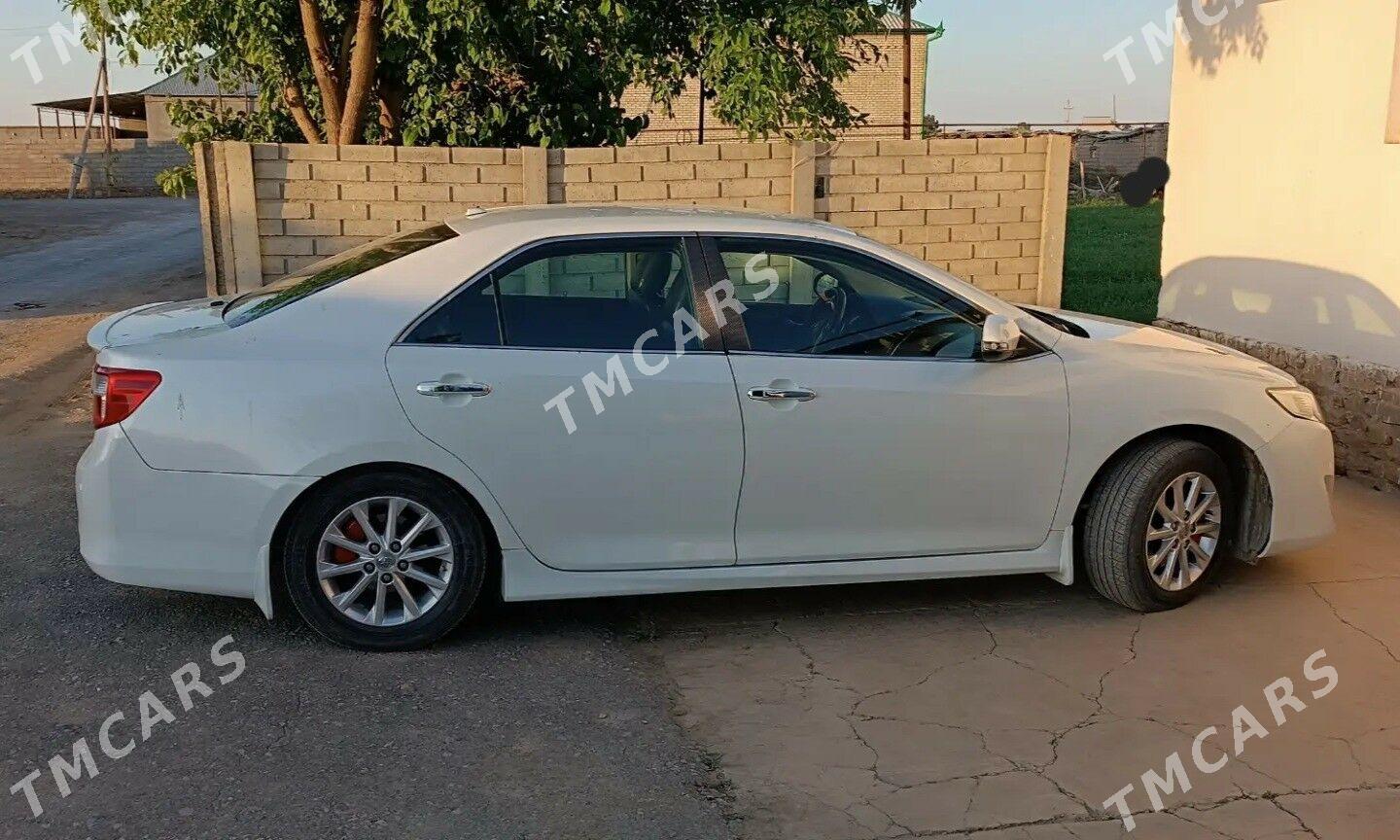 Toyota Camry 2014 - 210 000 TMT - Койтендаг - img 4
