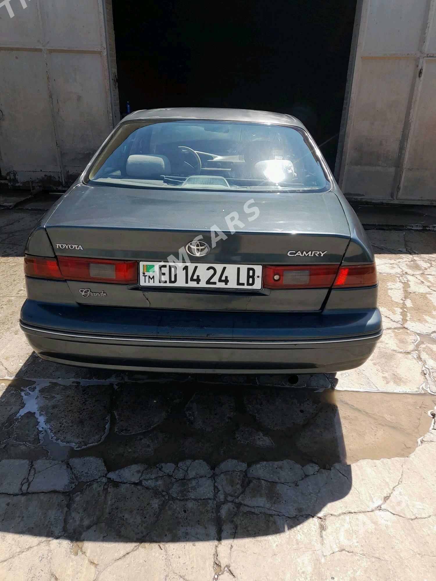 Toyota Camry 1998 - 85 000 TMT - Халач - img 2