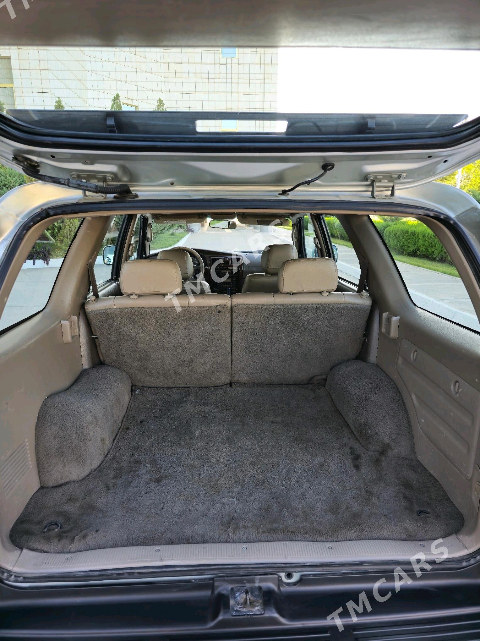 Toyota 4Runner 2000 - 150 000 TMT - Мары - img 5