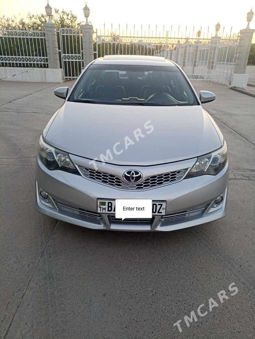 Toyota Camry 2013 - 240 000 TMT - Дашогуз - img 2