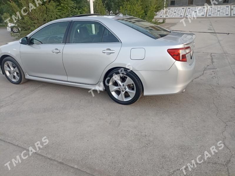 Toyota Camry 2013 - 240 000 TMT - Дашогуз - img 9