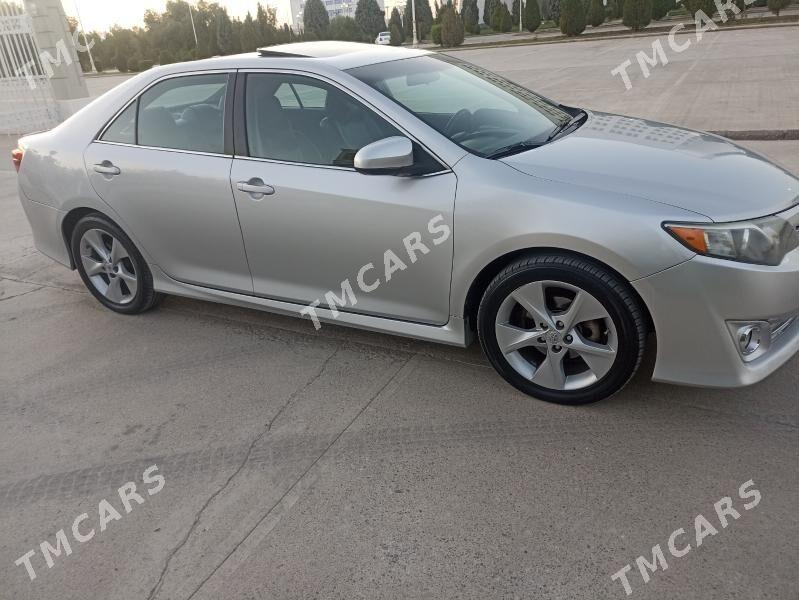 Toyota Camry 2013 - 240 000 TMT - Дашогуз - img 10