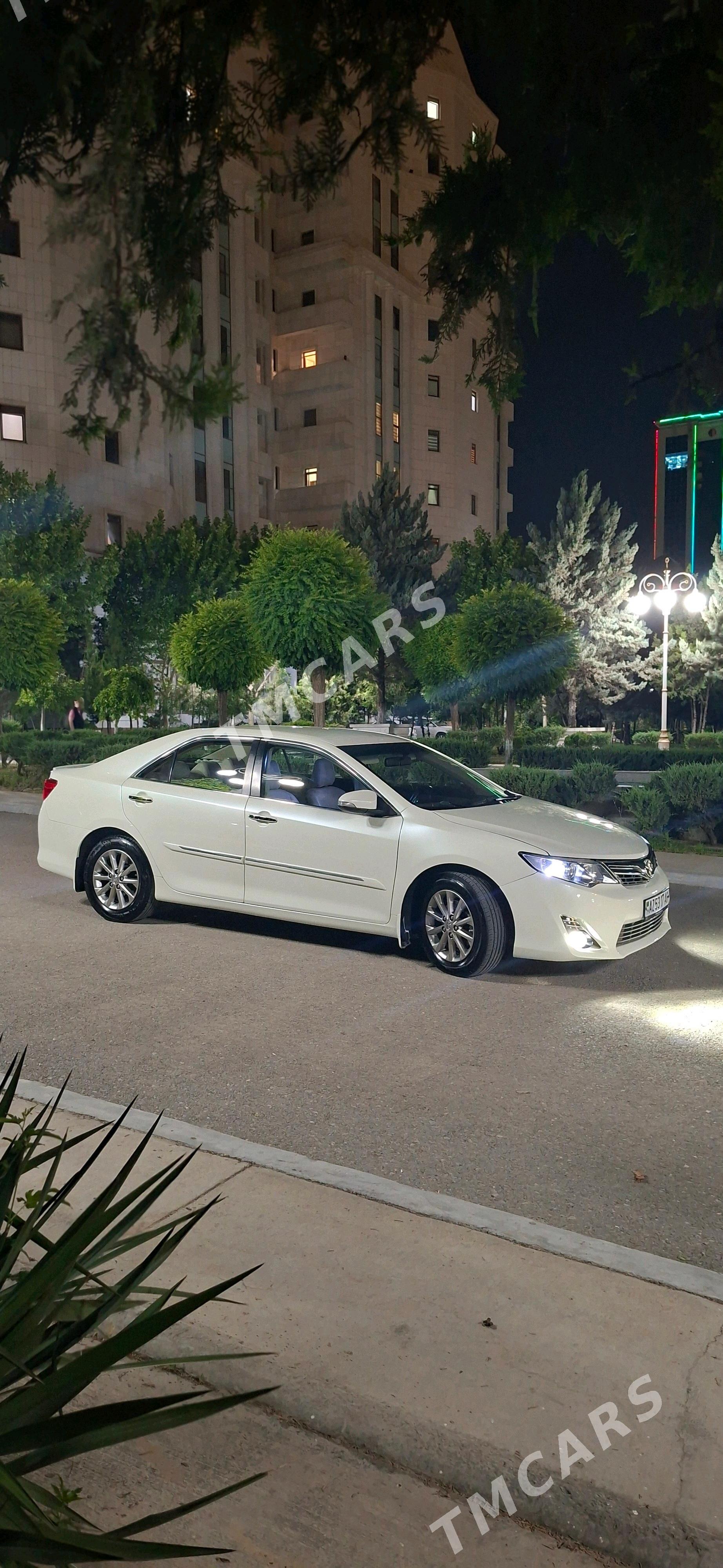 Toyota Camry 2013 - 225 000 TMT - Aşgabat - img 10