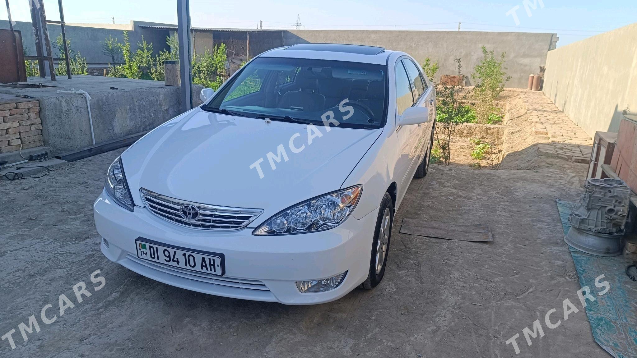Toyota Camry 2003 - 139 000 TMT - Ak bugdaý etraby - img 2