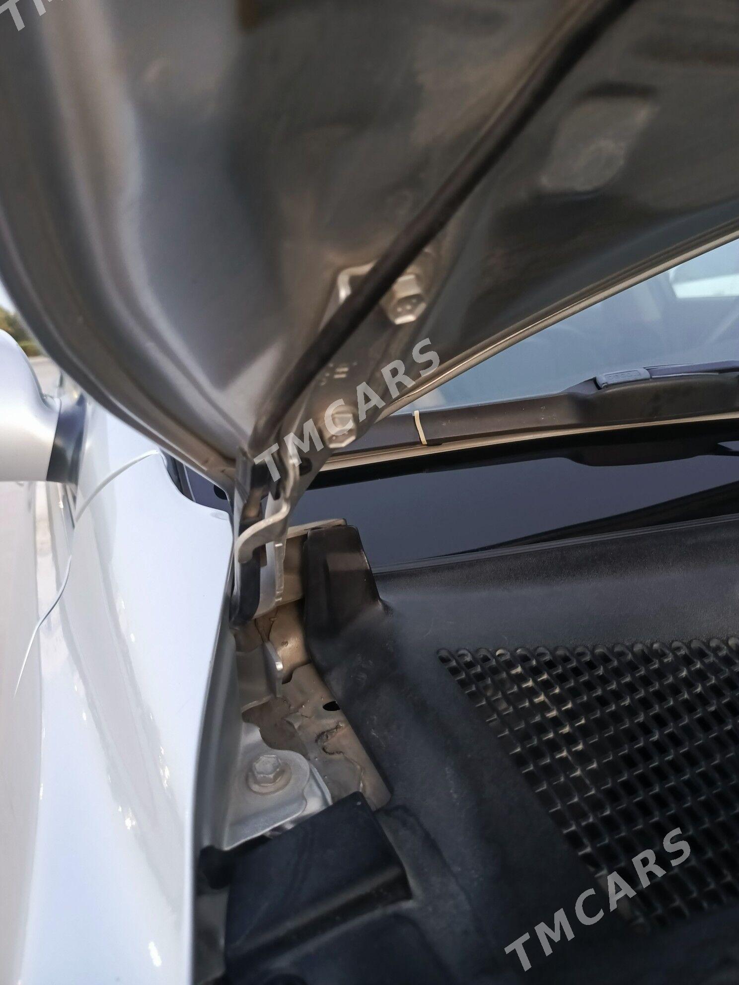 Toyota Camry 2010 - 215 000 TMT - Daşoguz - img 5