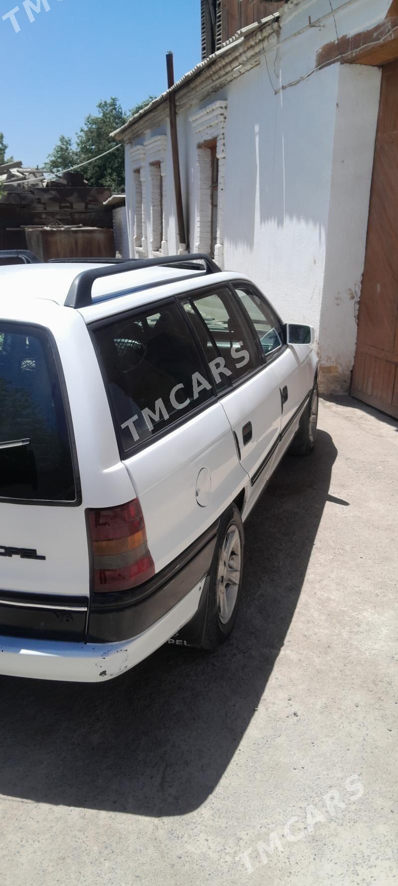 Opel Astra 1994 - 38 000 TMT - Чарджоу - img 3