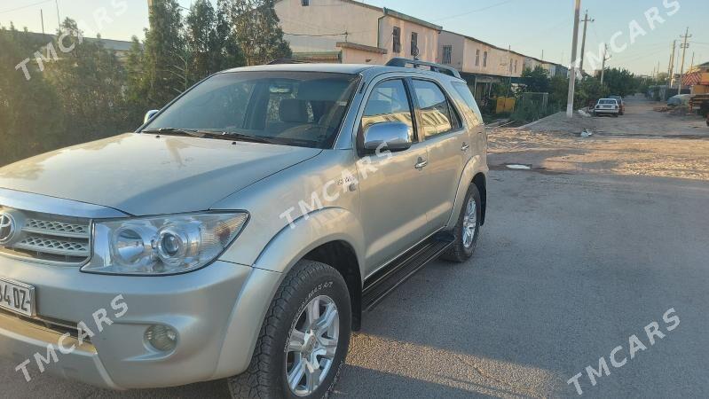 Toyota Fortuner 2008 - 250 000 TMT - Дашогуз - img 2