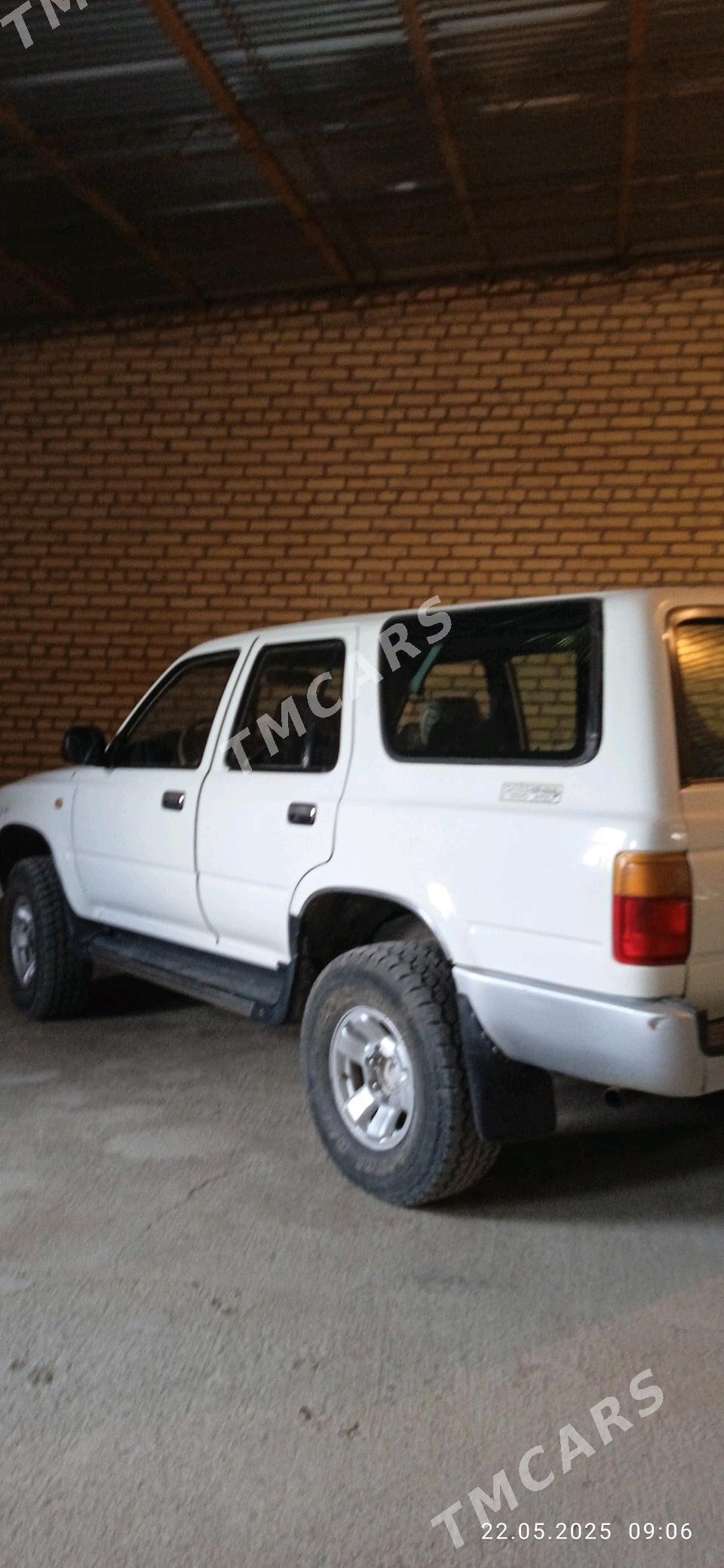 Toyota 4Runner 1991 - 75 000 TMT - Saýat - img 5