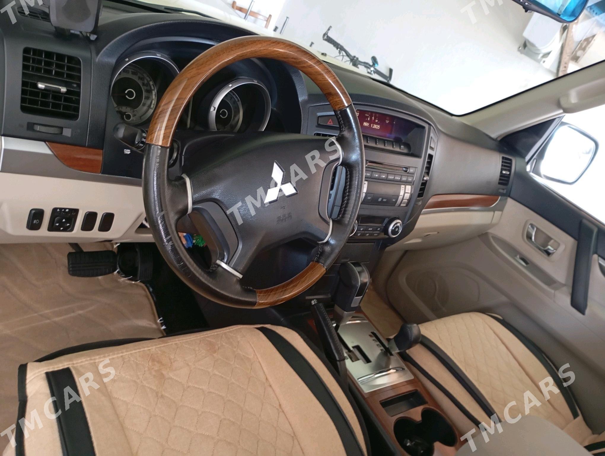 Mitsubishi Pajero 2017 - 348 000 TMT - Hazar - img 4