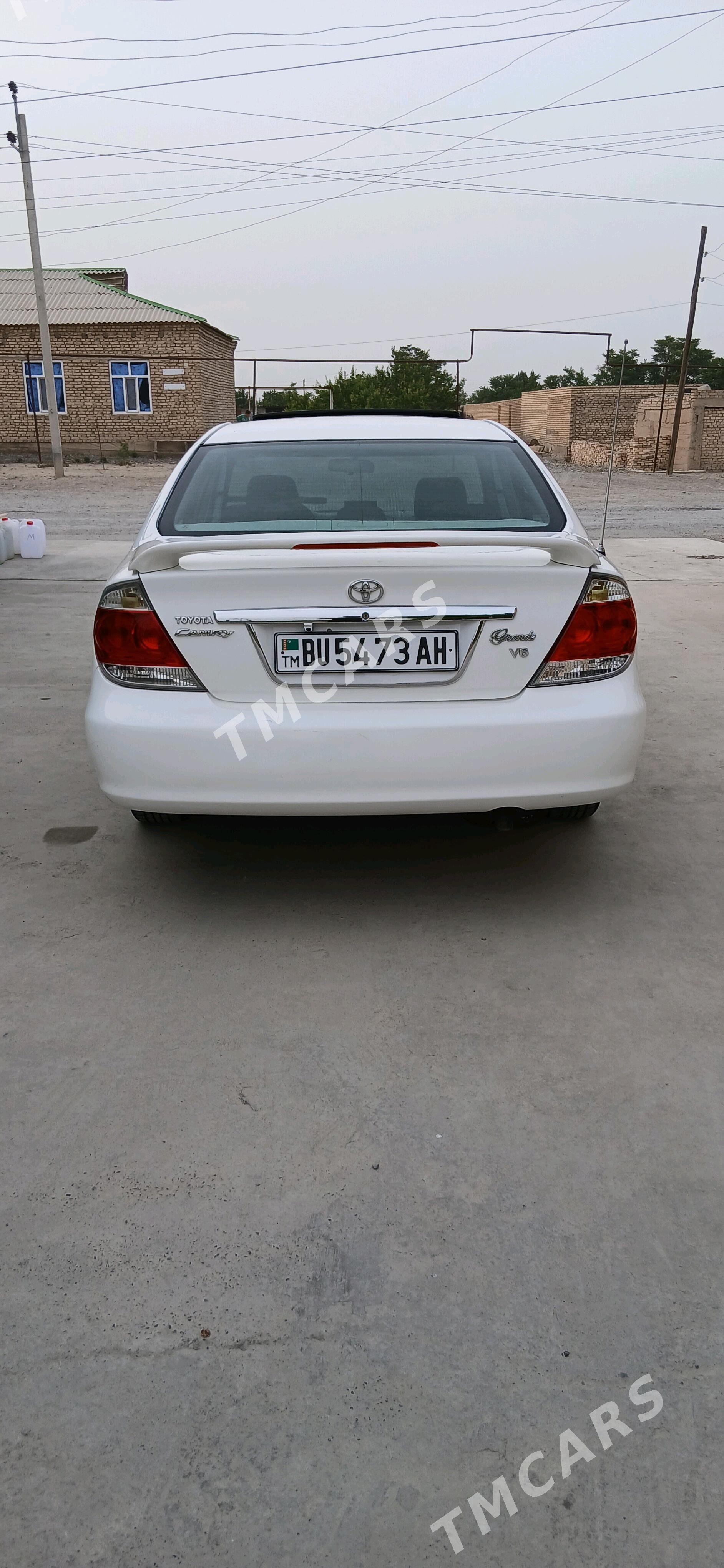 Toyota Camry 2002 - 175 000 TMT - Анев - img 4