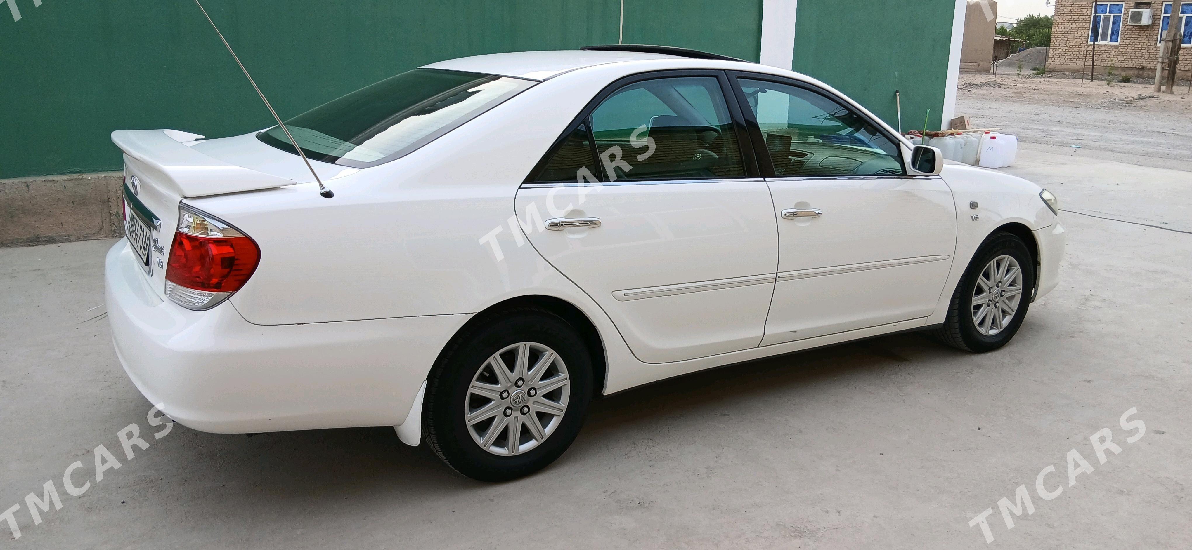 Toyota Camry 2002 - 175 000 TMT - Анев - img 2