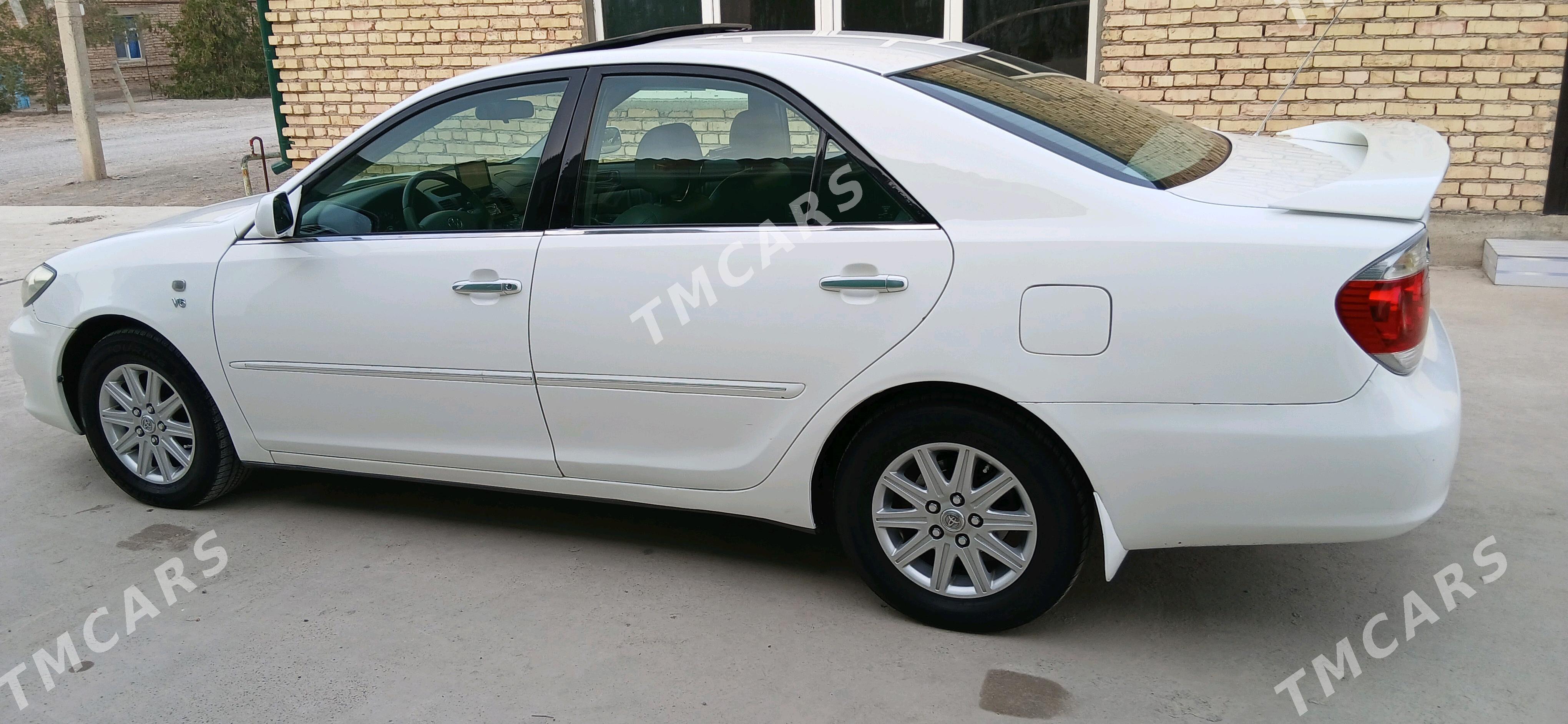 Toyota Camry 2002 - 175 000 TMT - Анев - img 5