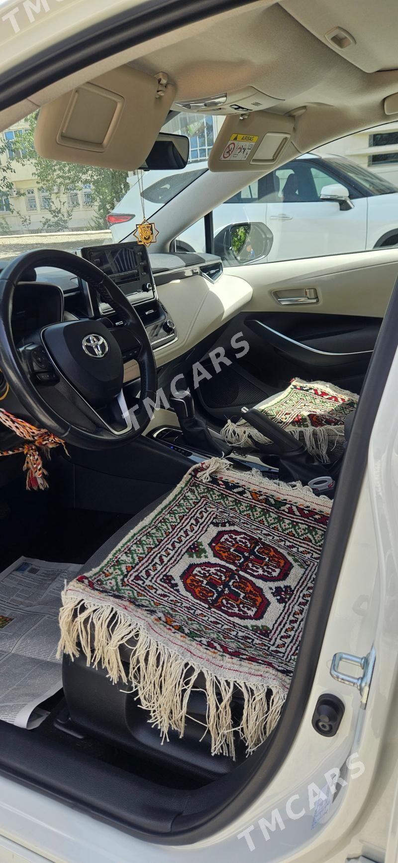 Toyota Corolla 2020 - 330 000 TMT - Aşgabat - img 3