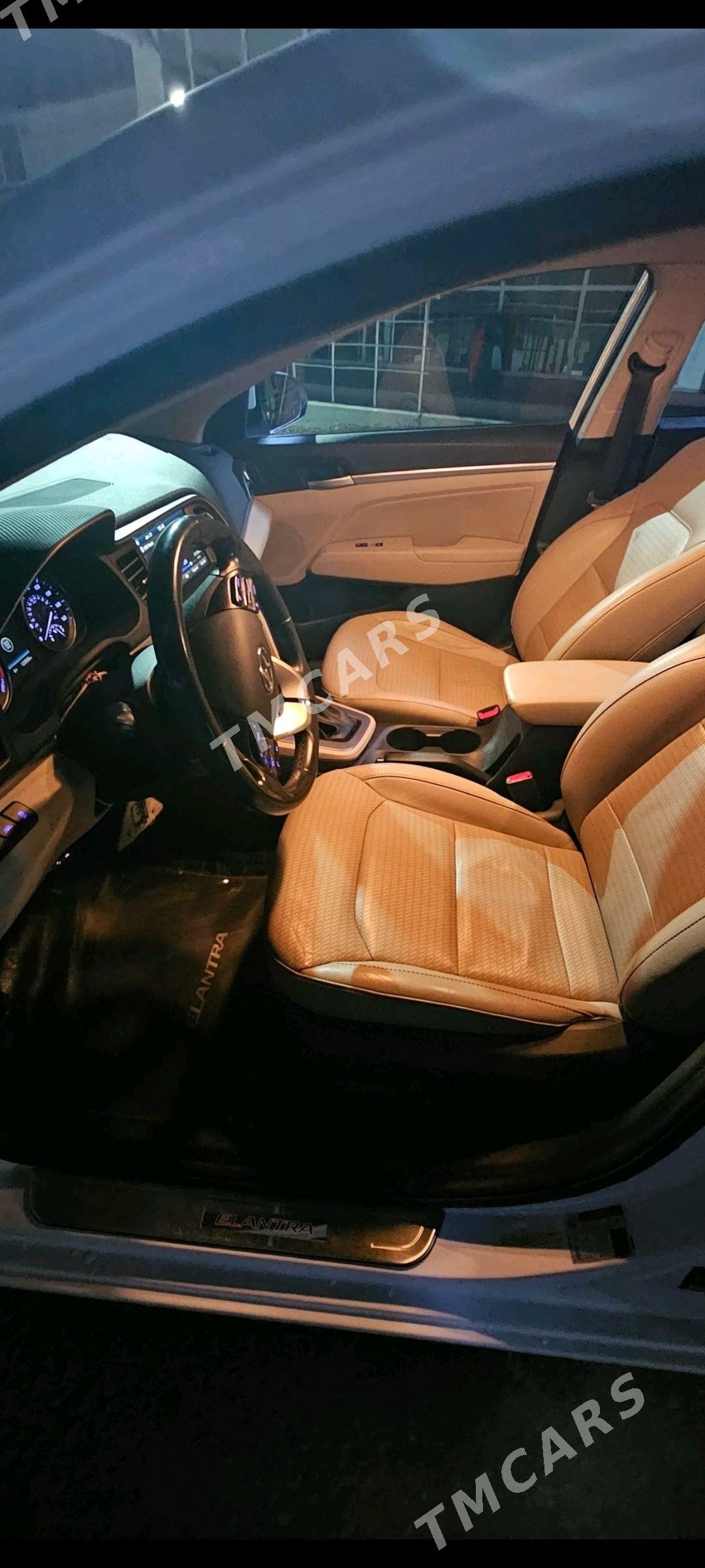 Hyundai Elantra 2019 - 245 000 TMT - Aşgabat - img 4