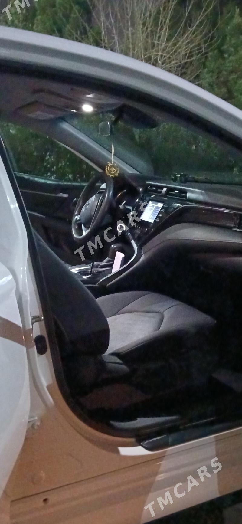 Toyota Camry 2019 - 285 000 TMT - Ашхабад - img 3