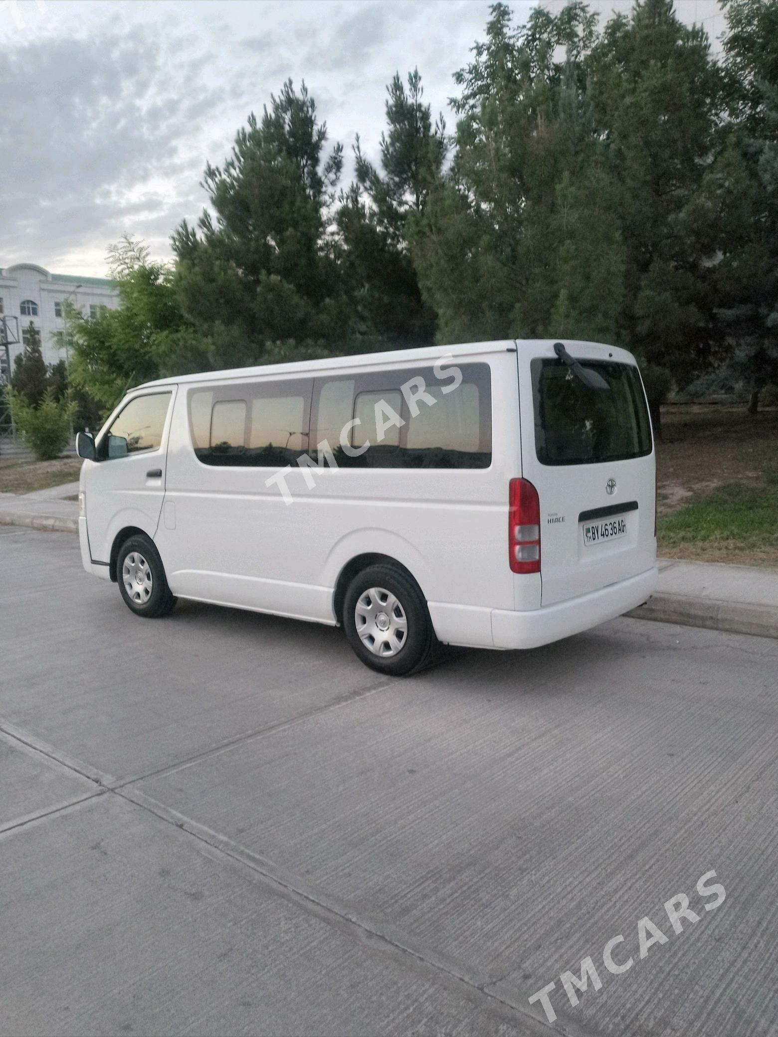 Toyota Hiace 2014 - 400 000 TMT - Aşgabat - img 2