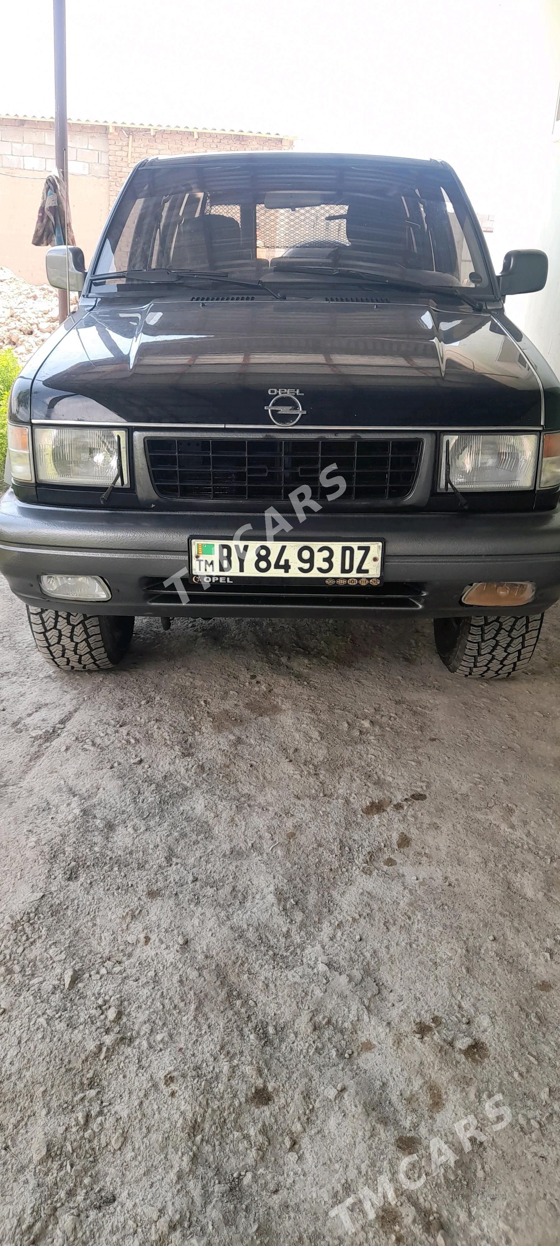 Opel Montarey 1997 - 120 000 TMT - Köneürgenç - img 2