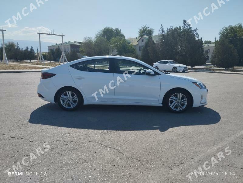 Hyundai Elantra 2020 - 229 000 TMT - Gurtly - img 3