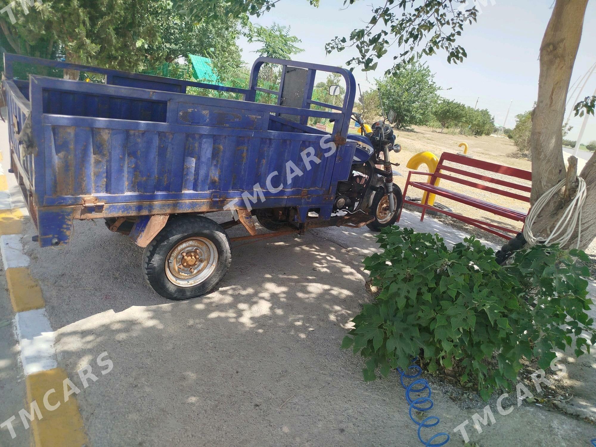 Fekon FK200-14G 2015 - 15 600 TMT - Анев - img 2