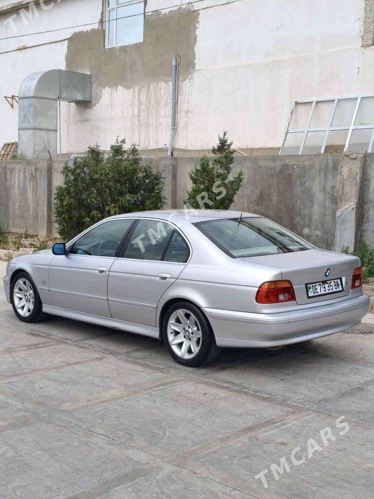BMW 530 2003 - 125 000 TMT - Туркменбаши - img 4