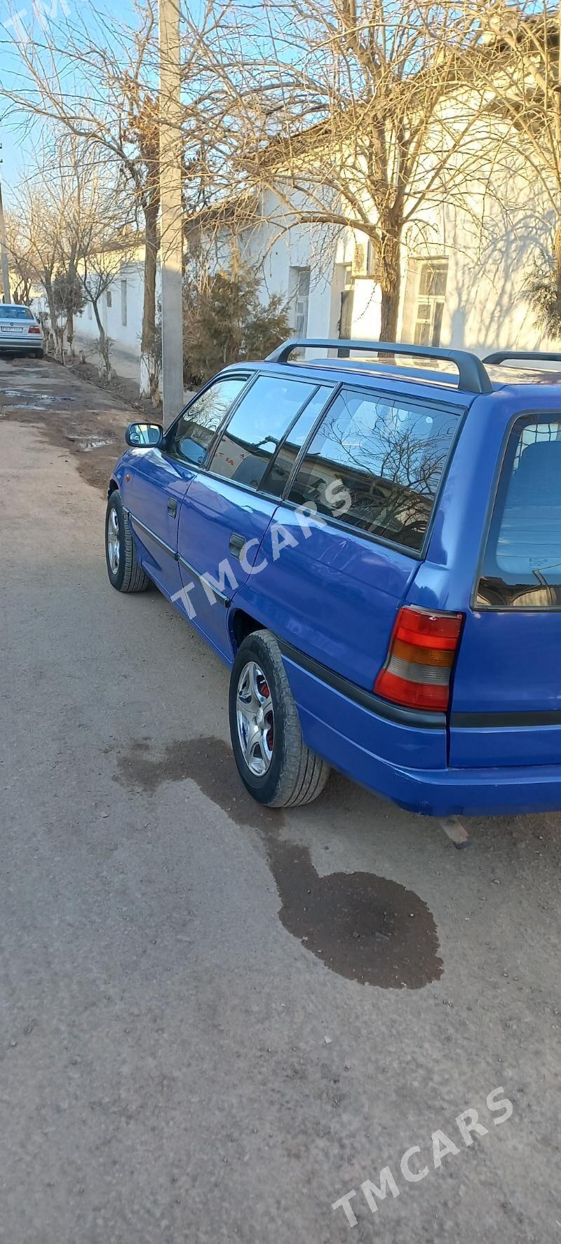 Opel Astra 1997 - 40 000 TMT - Дашогуз - img 5