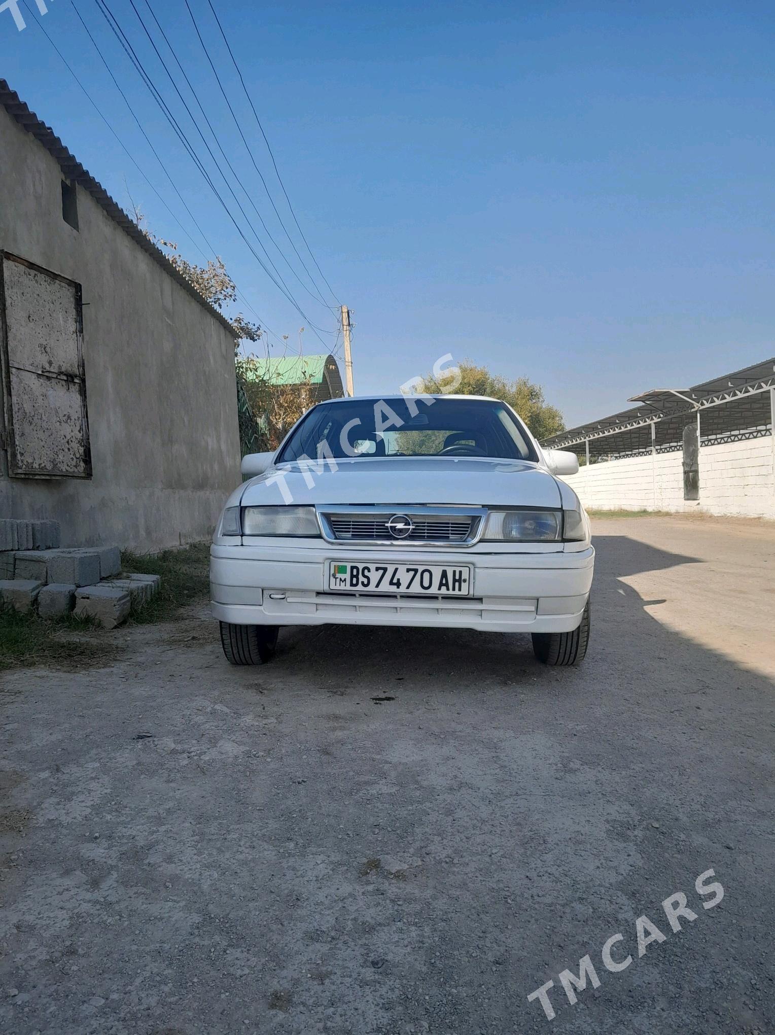 Opel Vectra 1991 - 25 000 TMT - Bagyr - img 4