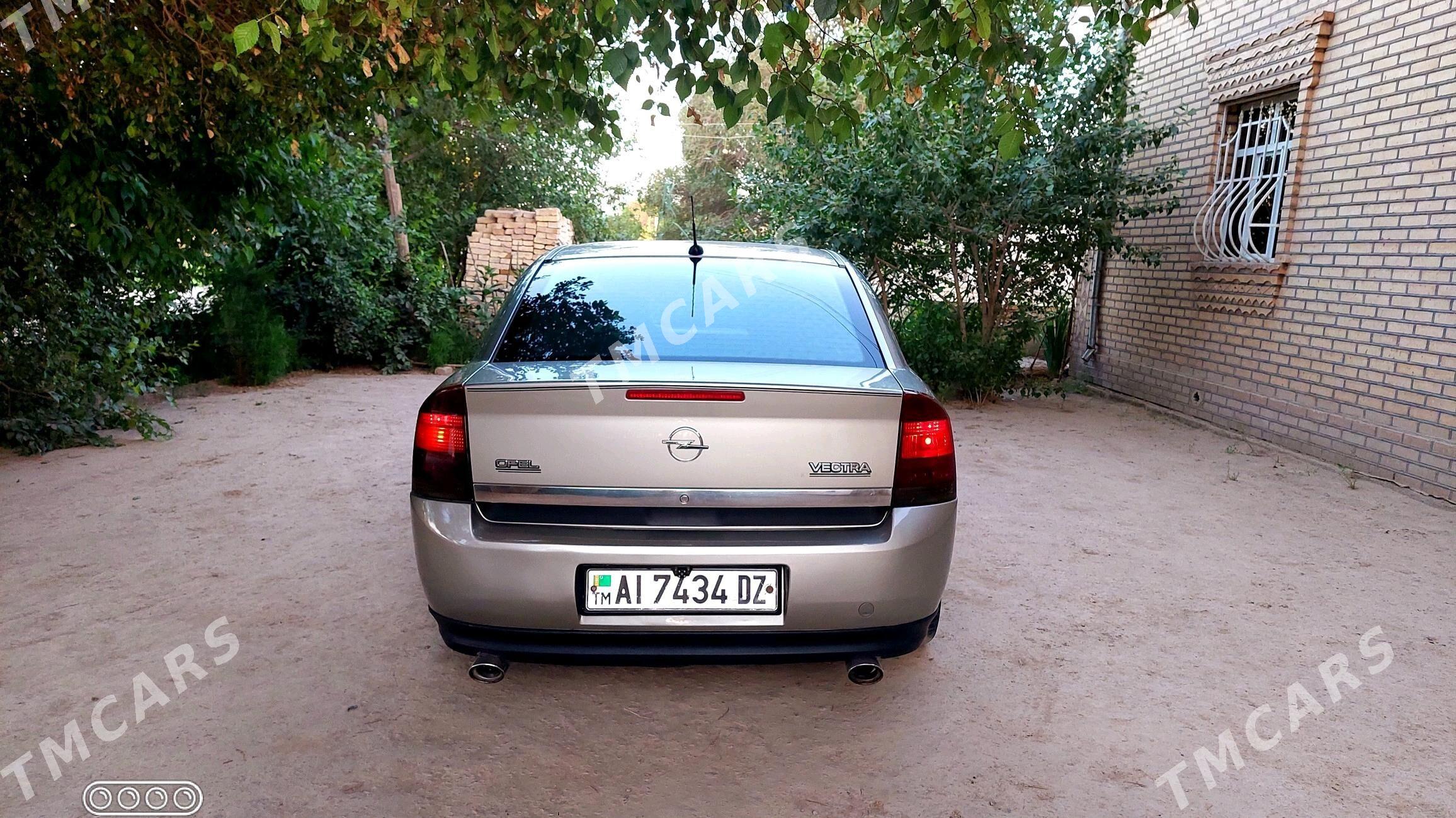 Opel Vectra 2004 - 90 000 TMT - Гурбансолтан Едже - img 3
