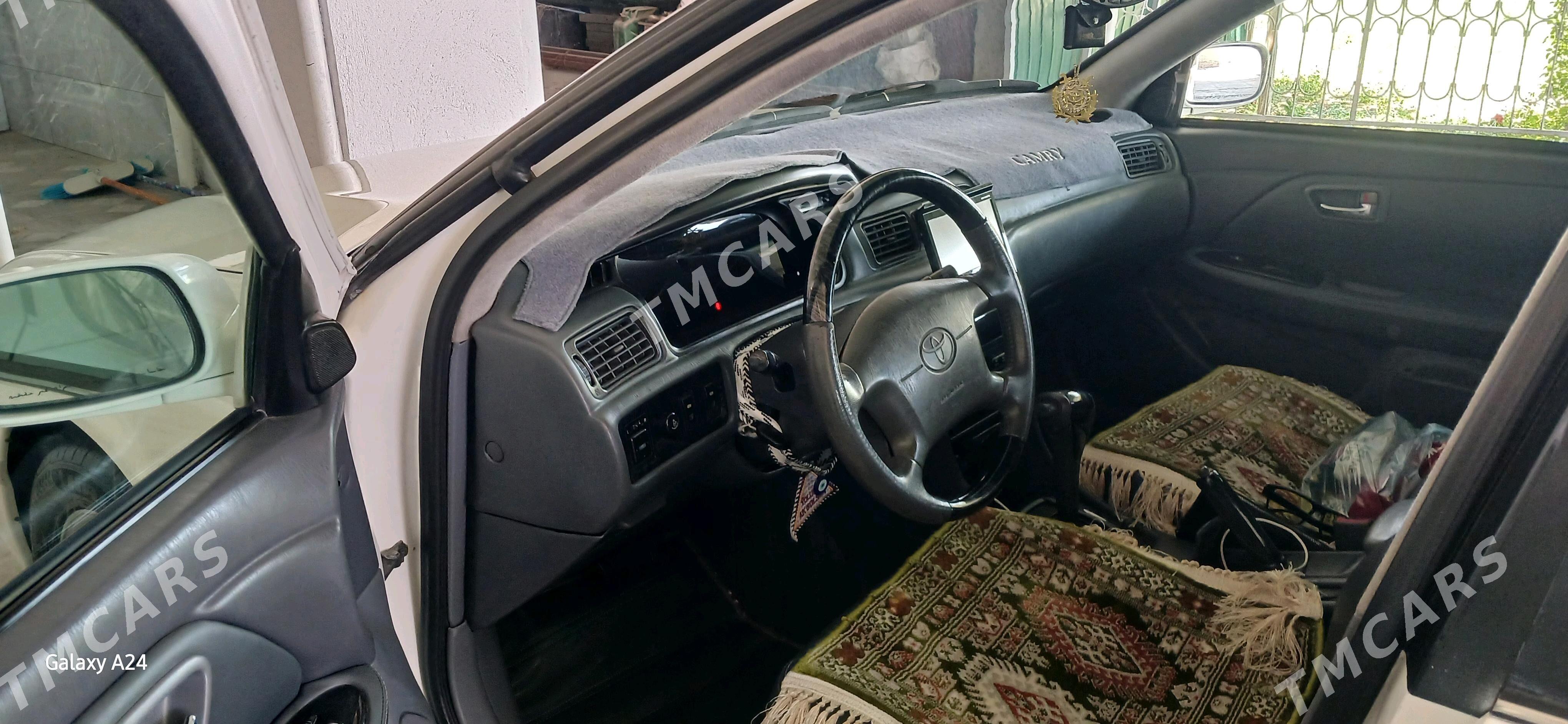 Toyota Camry 2000 - 175 000 TMT - Kaka - img 2