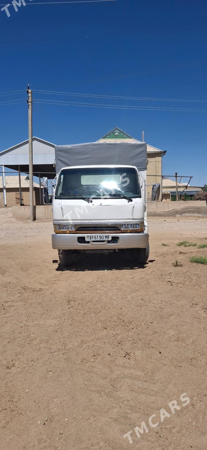 Mitsubishi Canter 2003 - 300 000 TMT - Mary - img 8