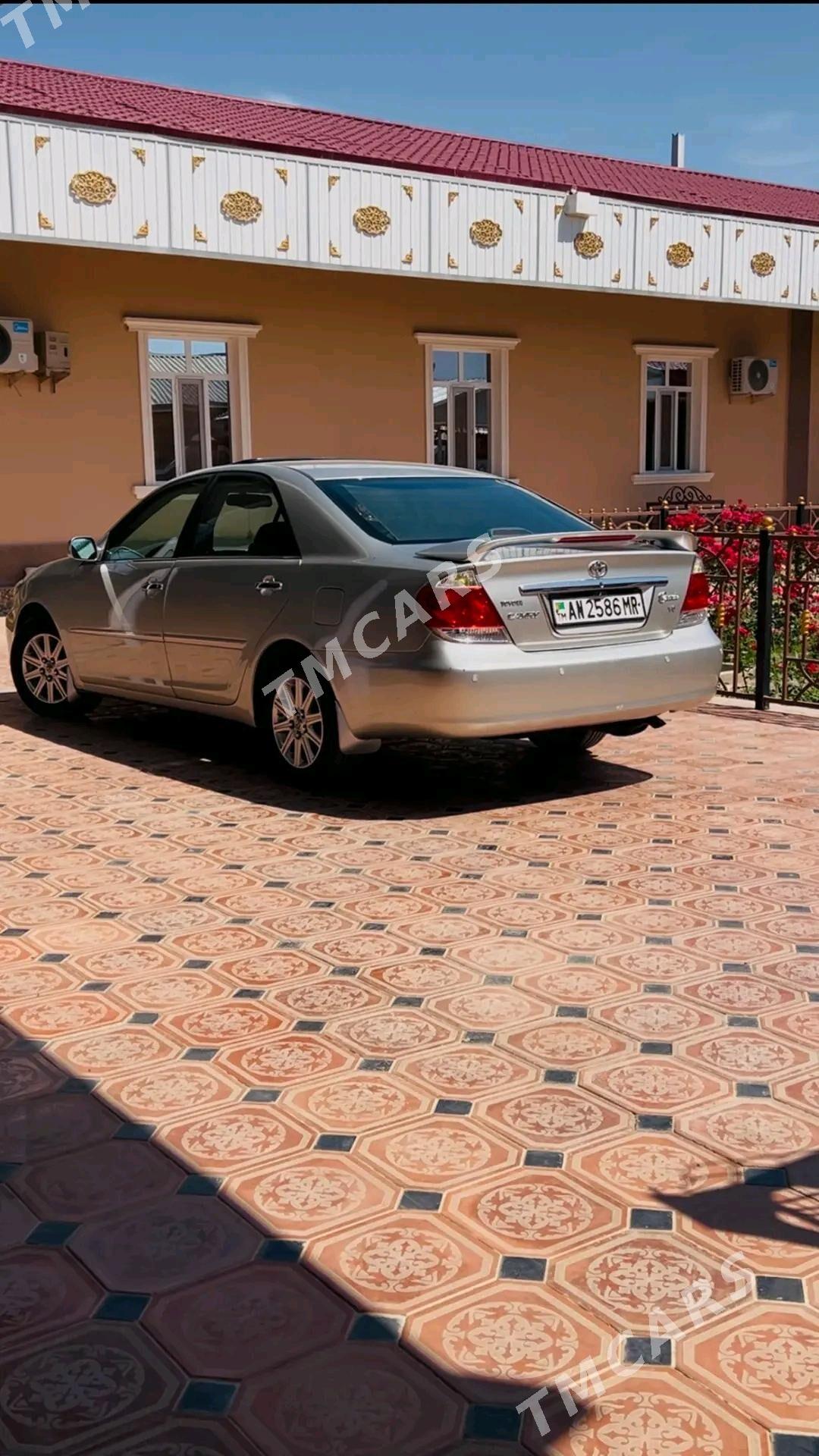 Toyota Camry 2005 - 250 000 TMT - Мары - img 3