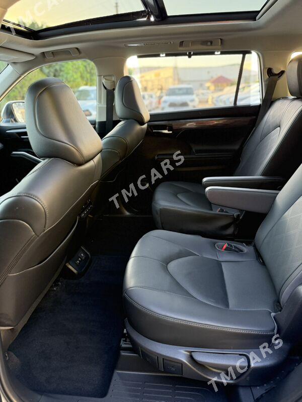 Toyota Highlander 2020 - 630 000 TMT - Мары - img 5
